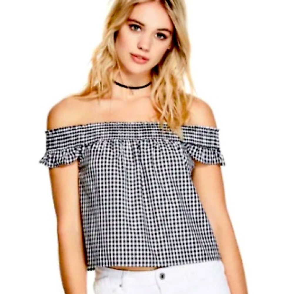 ELLE CHECKERED OFF THE SHOULDER TOP!👚